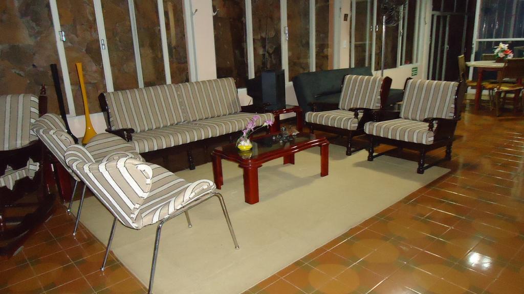 Kzazendf Cama E Cafe Asa Sul Bed & Breakfast Бразилия Екстериор снимка